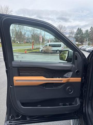 2024 Ford Expedition Platinum