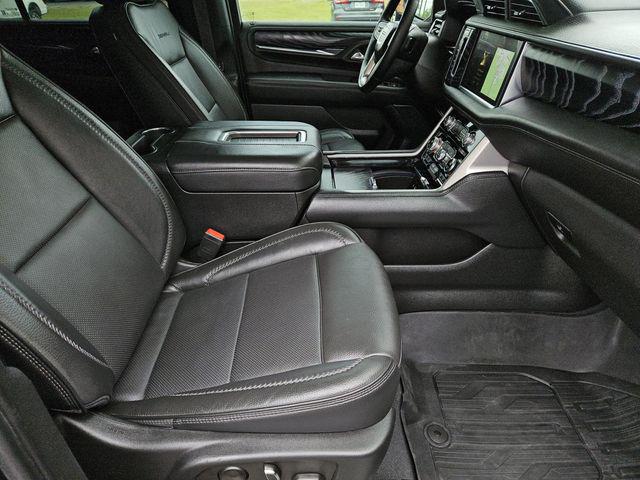 2023 GMC Yukon 4WD Denali