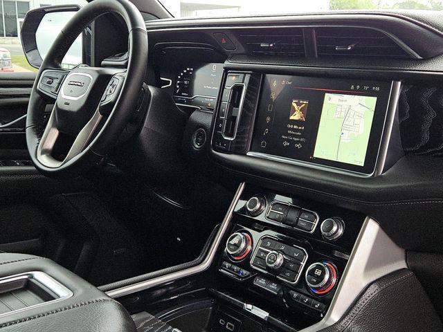 2023 GMC Yukon 4WD Denali