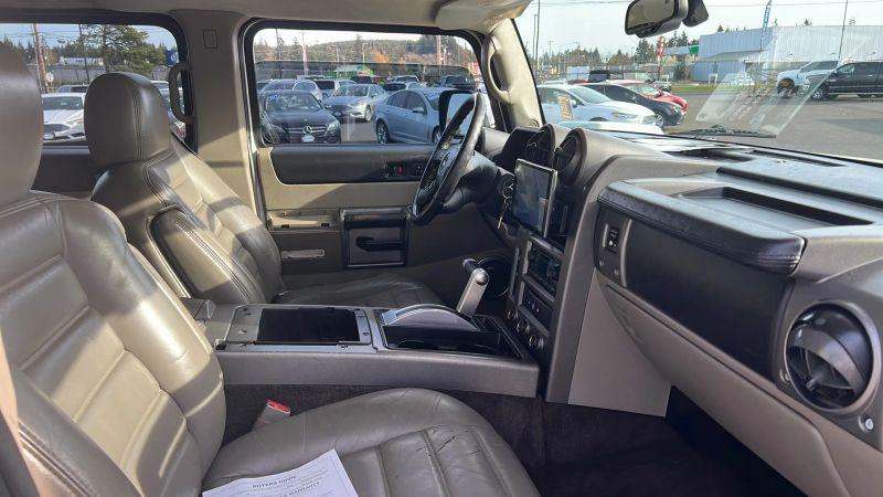 2004 HUMMER H2 Sport Utility 4D