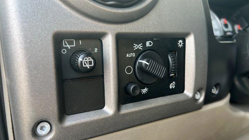 2004 HUMMER H2 Sport Utility 4D