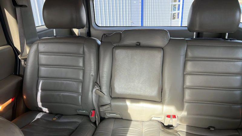 2004 HUMMER H2 Sport Utility 4D