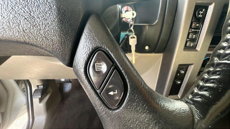 2004 HUMMER H2 Sport Utility 4D