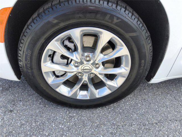 2022 Chrysler Pacifica Touring L AWD