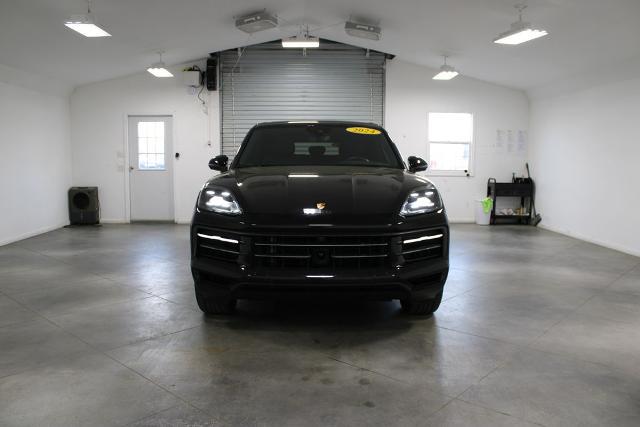 2024 Porsche Cayenne Base
