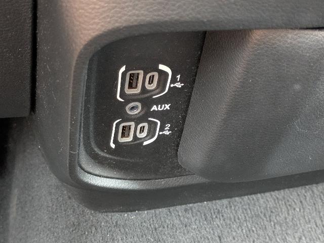 2019 Ram 1500 Big Horn/Lone Star Quad Cab 4x2 6'4" Box