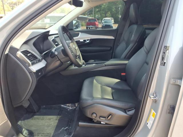 2025 Volvo XC90 B5 Core