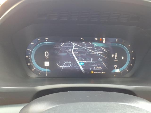2025 Volvo XC90 B5 Core