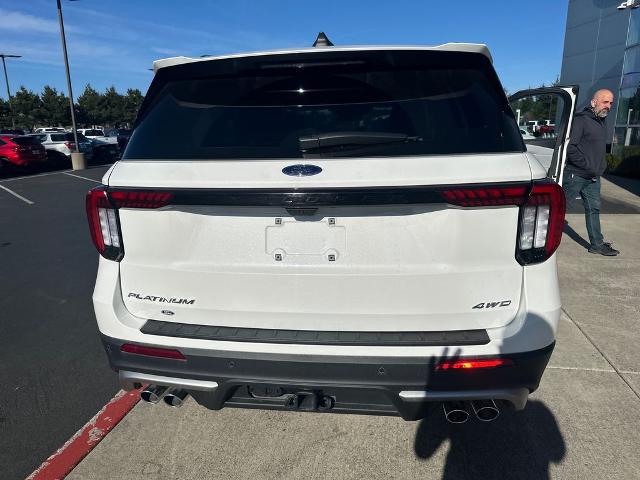 2025 Ford Explorer Platinum