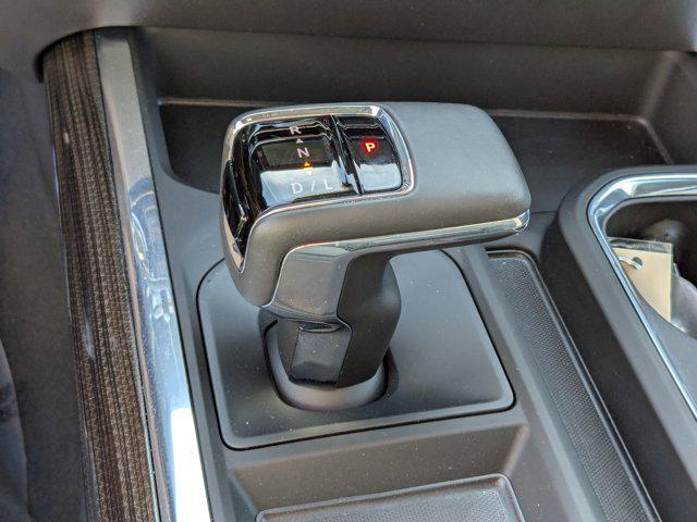 2025 Chevrolet Silverado 1500 4WD Crew Cab Short Bed RST