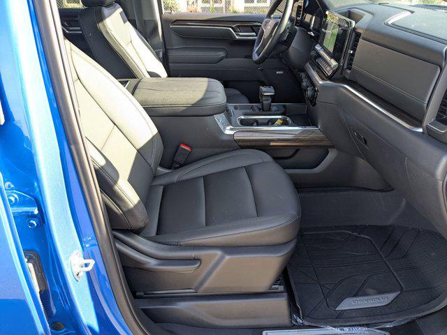 2025 Chevrolet Silverado 1500 4WD Crew Cab Short Bed RST