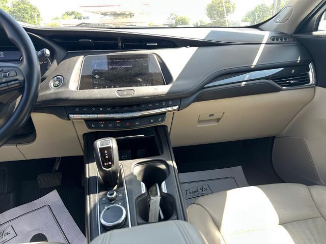 2019 Cadillac XT4 Premium Luxury