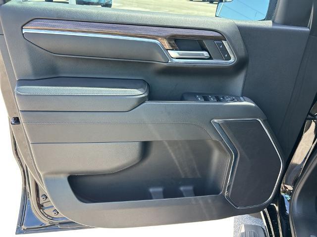 2024 Chevrolet Silverado 1500 2WD Crew Cab Short Bed RST