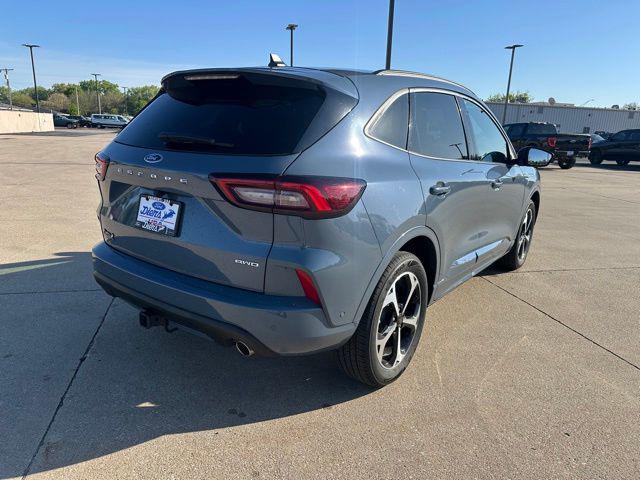 2023 Ford Escape ST-Line Elite