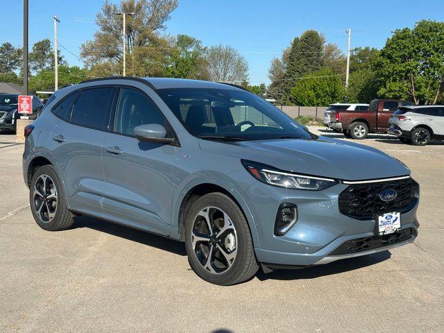 2023 Ford Escape ST-Line Elite