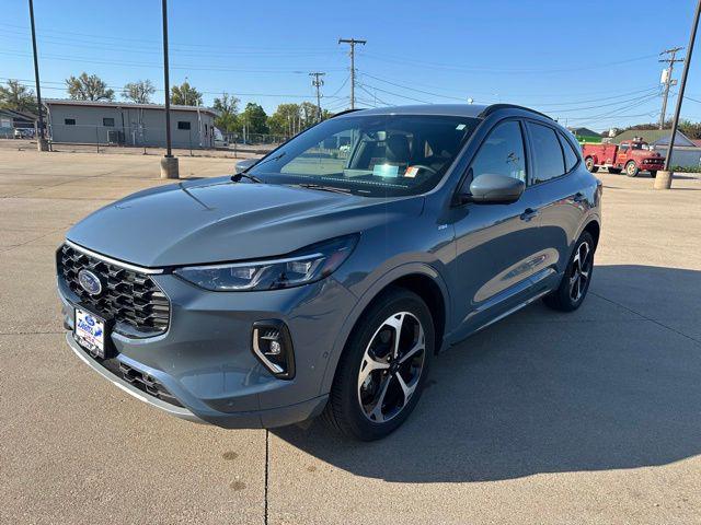 2023 Ford Escape ST-Line Elite