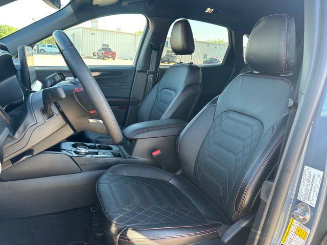 2023 Ford Escape ST-Line Elite