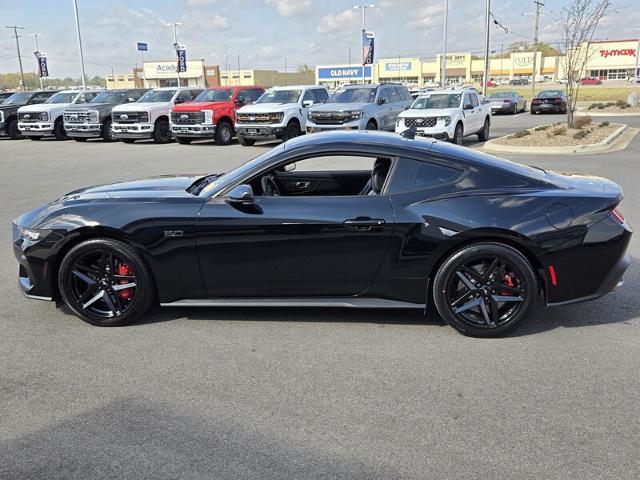 2024 Ford Mustang GT Fastback