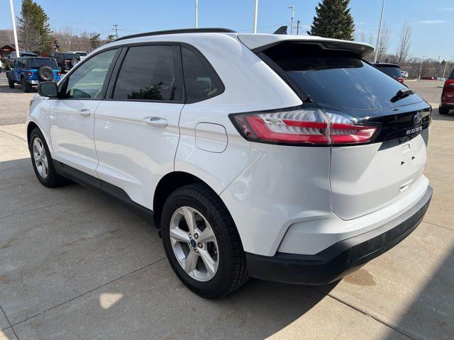 2022 Ford Edge SE