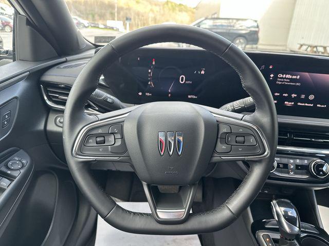 2025 Buick NV Sport Touring FWD