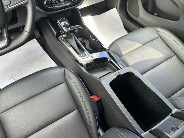 2025 Buick NV Sport Touring FWD