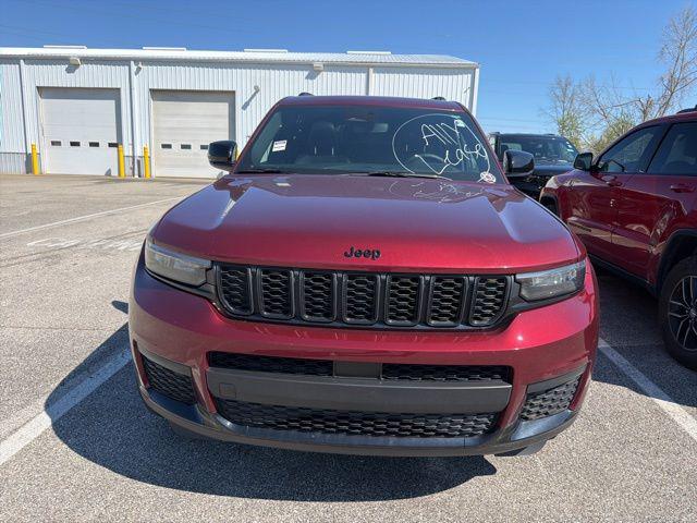 2023 Jeep Grand Cherokee L Altitude 4x4