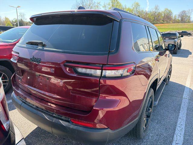 2023 Jeep Grand Cherokee L Altitude 4x4