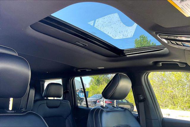 2023 Jeep Grand Cherokee L Altitude 4x4