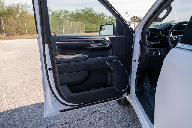 2024 GMC Sierra 1500 4WD Crew Cab Short Box SLT
