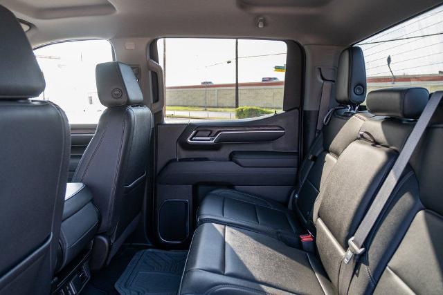 2024 GMC Sierra 1500 4WD Crew Cab Short Box SLT