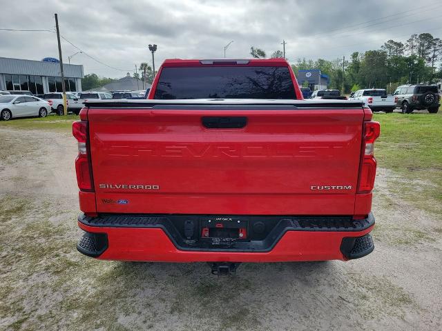 2022 Chevrolet Silverado 1500 4WD Crew Cab Short Bed Custom