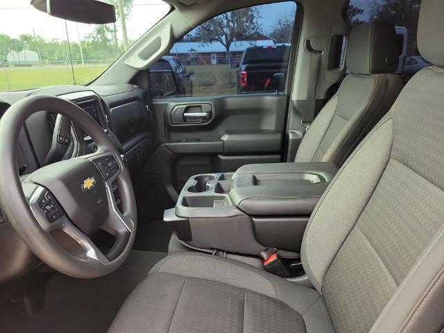 2022 Chevrolet Silverado 1500 4WD Crew Cab Short Bed Custom