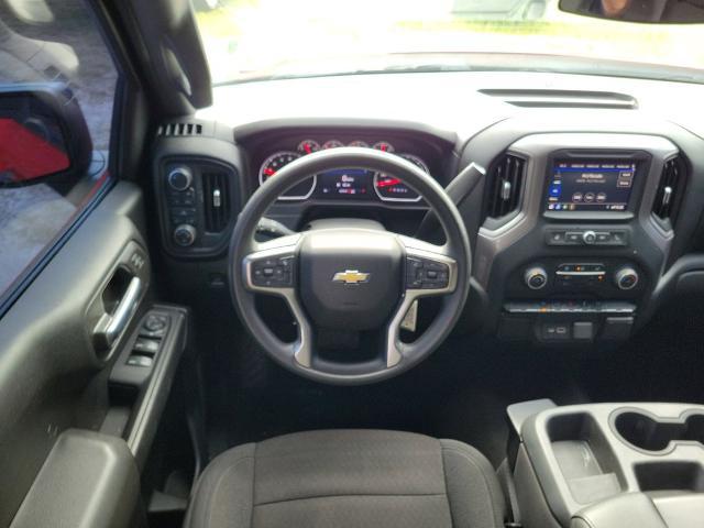2022 Chevrolet Silverado 1500 4WD Crew Cab Short Bed Custom