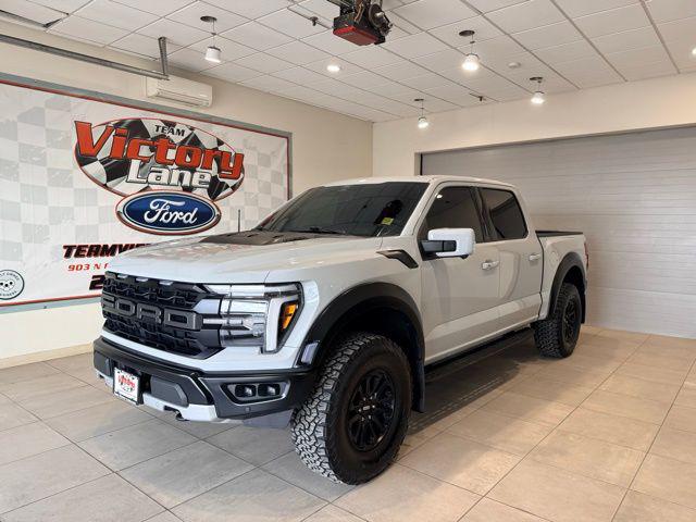 2024 Ford F-150 Raptor for sale in Litchfield, IL