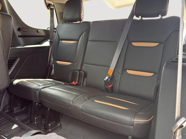2024 GMC Yukon 4WD AT4