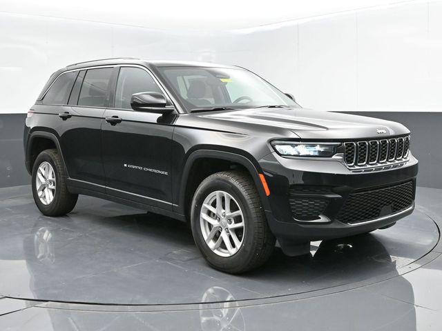 2024 Jeep Grand Cherokee Laredo X 4x4