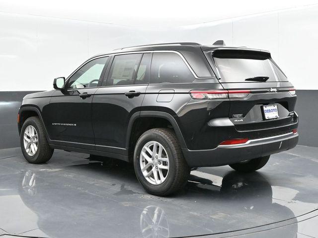 2024 Jeep Grand Cherokee Laredo X 4x4