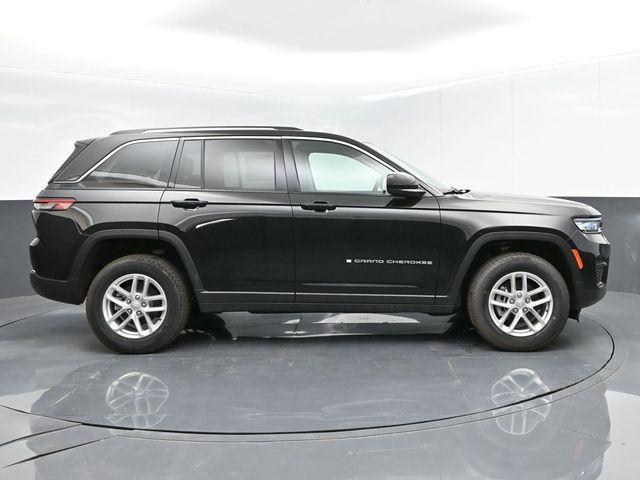 2024 Jeep Grand Cherokee Laredo X 4x4