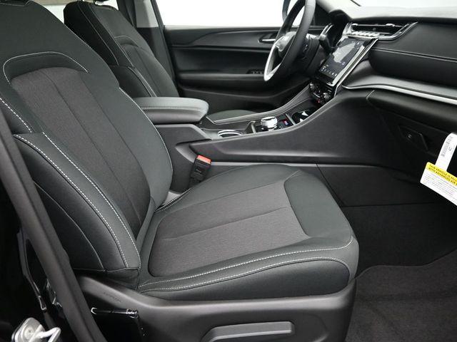 2024 Jeep Grand Cherokee Laredo X 4x4