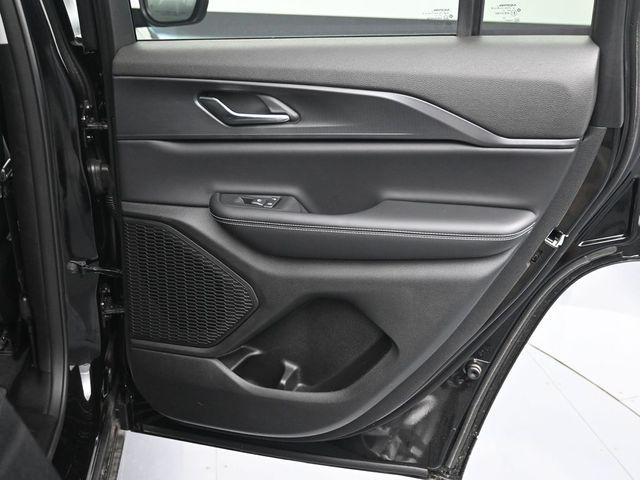 2024 Jeep Grand Cherokee Laredo X 4x4
