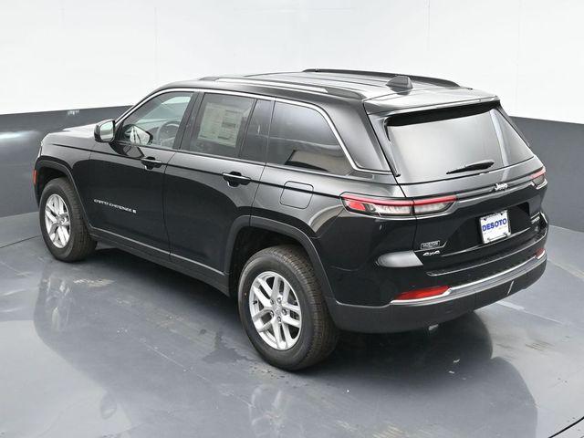 2024 Jeep Grand Cherokee Laredo X 4x4