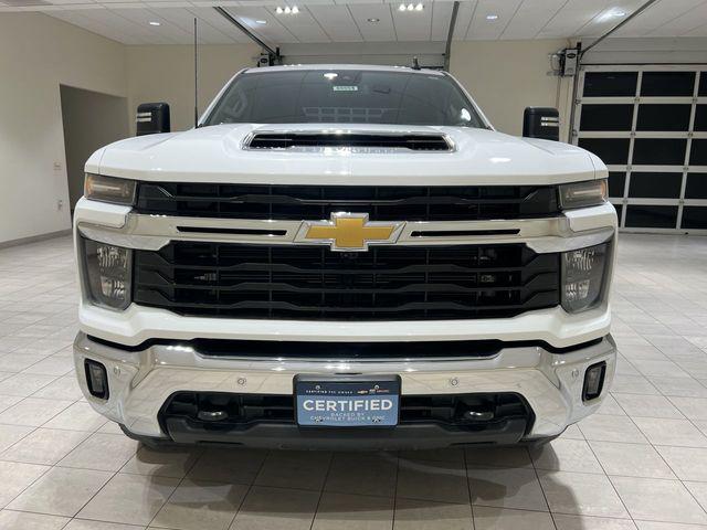 2025 Chevrolet Silverado 3500HD 4WD Crew Cab Long Bed LT