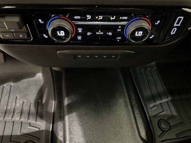 2025 Chevrolet Silverado 3500HD 4WD Crew Cab Long Bed LT