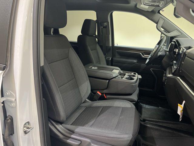 2025 Chevrolet Silverado 3500HD 4WD Crew Cab Long Bed LT