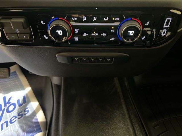 2025 Chevrolet Silverado 3500HD 4WD Crew Cab Long Bed LT