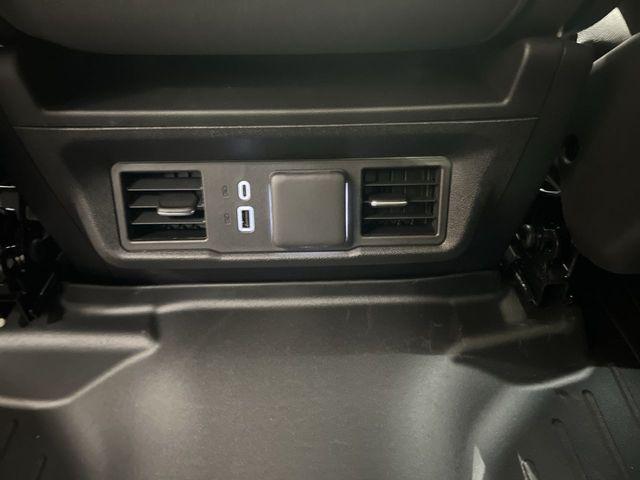 2025 Chevrolet Silverado 3500HD 4WD Crew Cab Long Bed LT