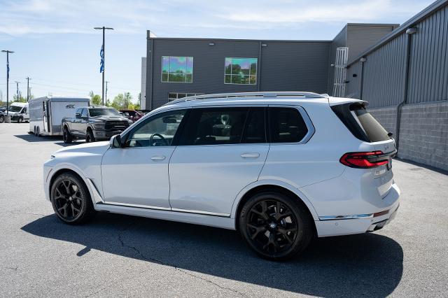 2023 BMW X7 xDrive40i