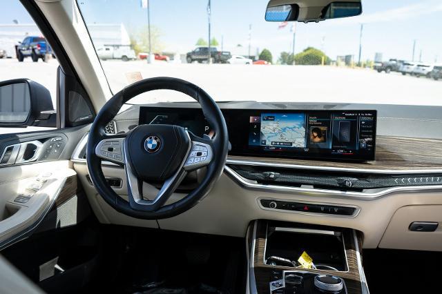 2023 BMW X7 xDrive40i