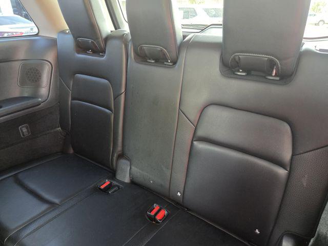 2024 Nissan Pathfinder SL FWD