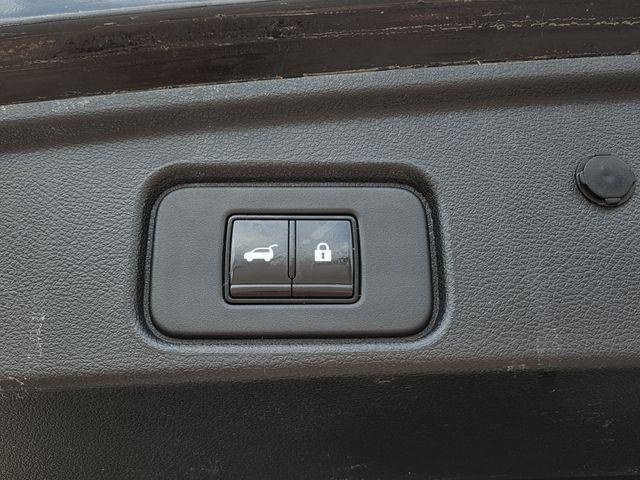 2024 Nissan Pathfinder SL FWD